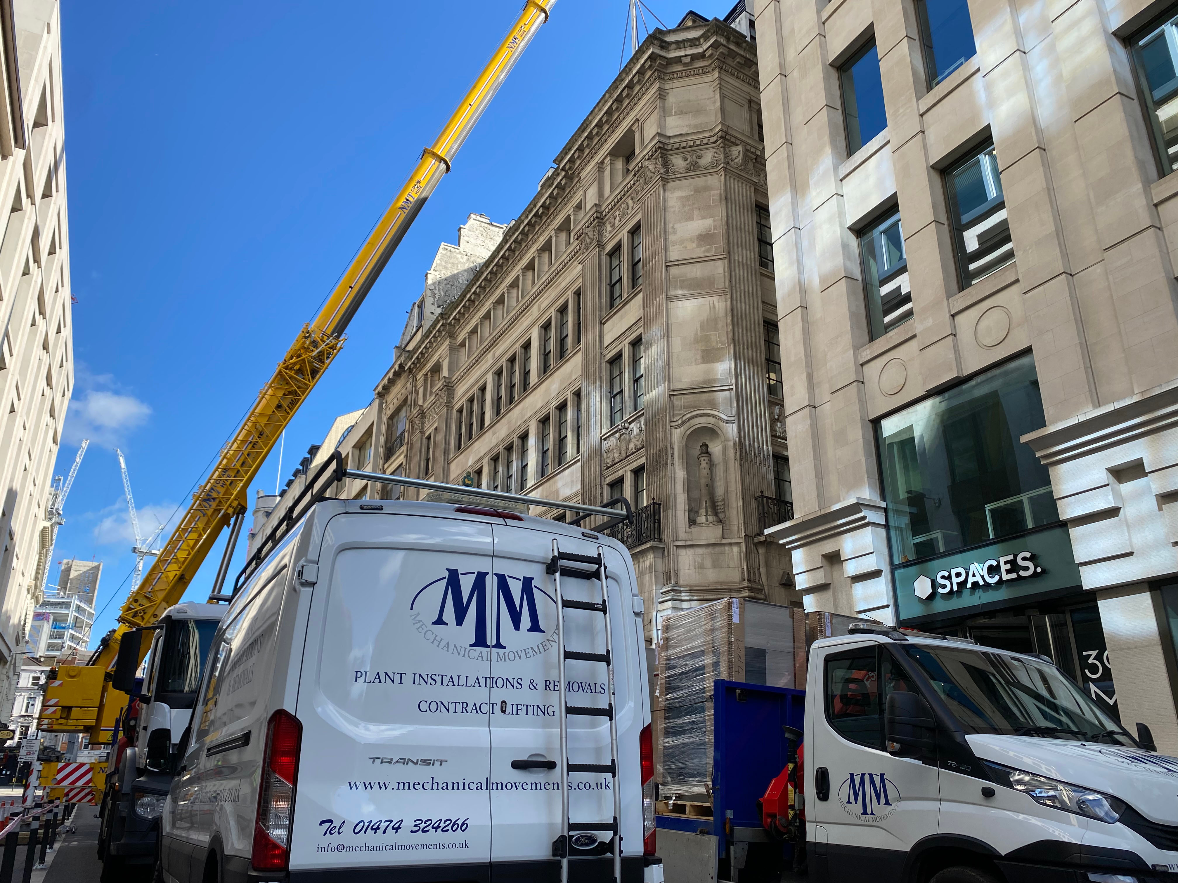 Mechanical Moving in Moorgate
